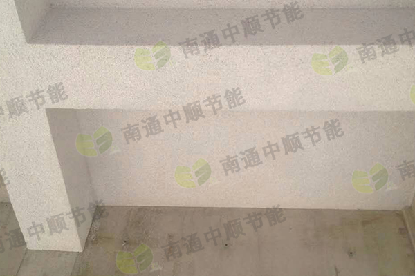 1593742290998635.jpg 玻璃棉喷涂7.jpg